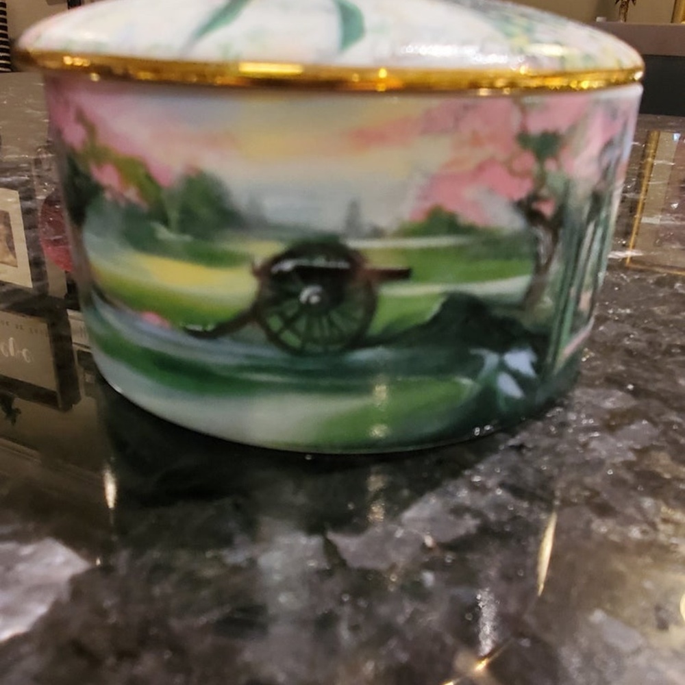 William Chamber's Gone With the Wind Music Box - Picture 5 of 7